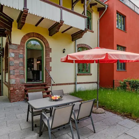 Grenzschloesschen 03 * Heringsdorf (Usedom)